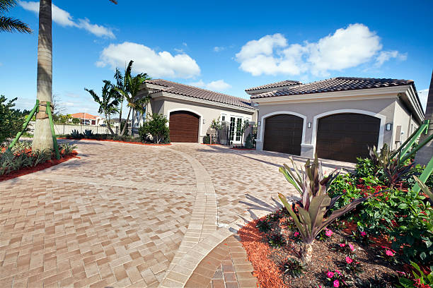 Best Cobblestone Driveway Pavers  in Bayport, MN